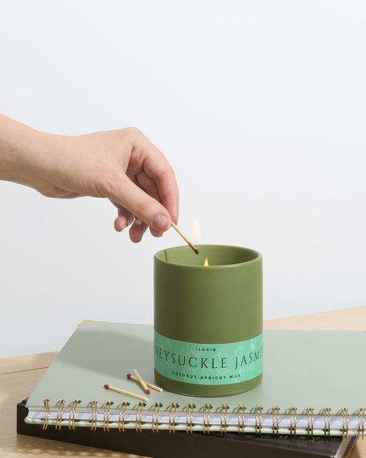 Honeysuckle Jasmine Non-Toxic Candle | Coconut-Apricot Wax | Hand-Poured | iluxir
